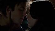 The Vampire Diaries Elena & Damon 