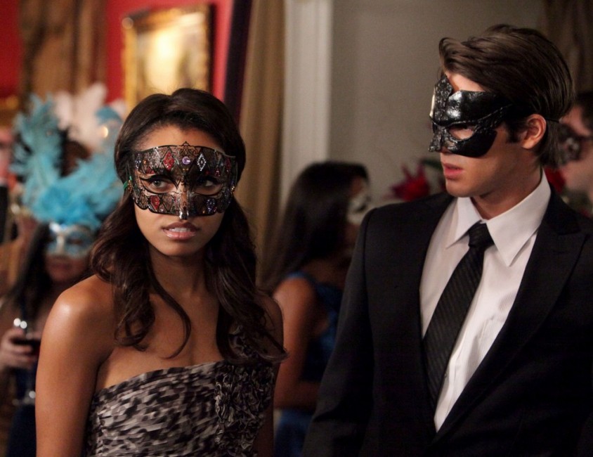 Bonnie et Jeremy au bal masqué